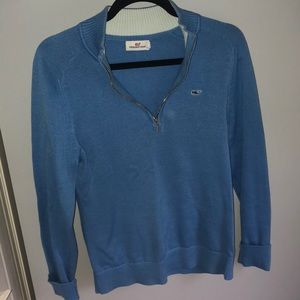 Women’s vineyard Vines Sweater